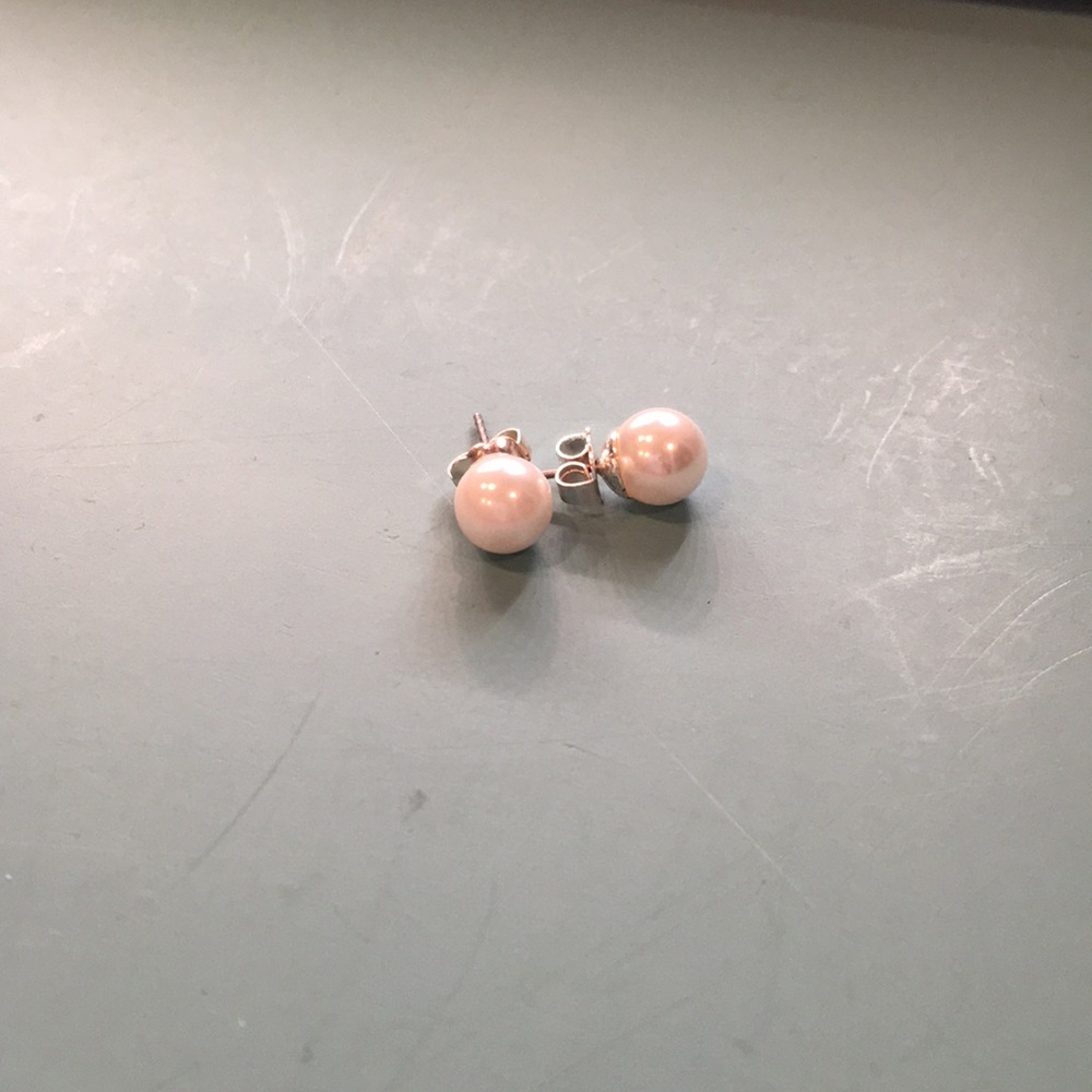 Pearl stud earrings